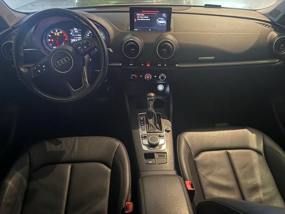 AUDI A3 1.4 TFSI FLEX SEDAN PRESTIGE TIPTRONIC